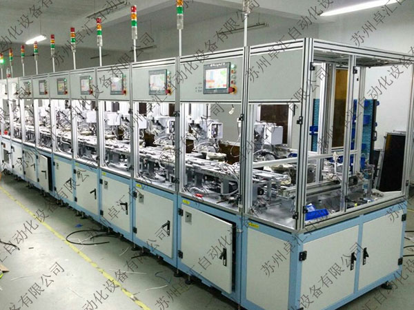 自動裝鉚螺釘機